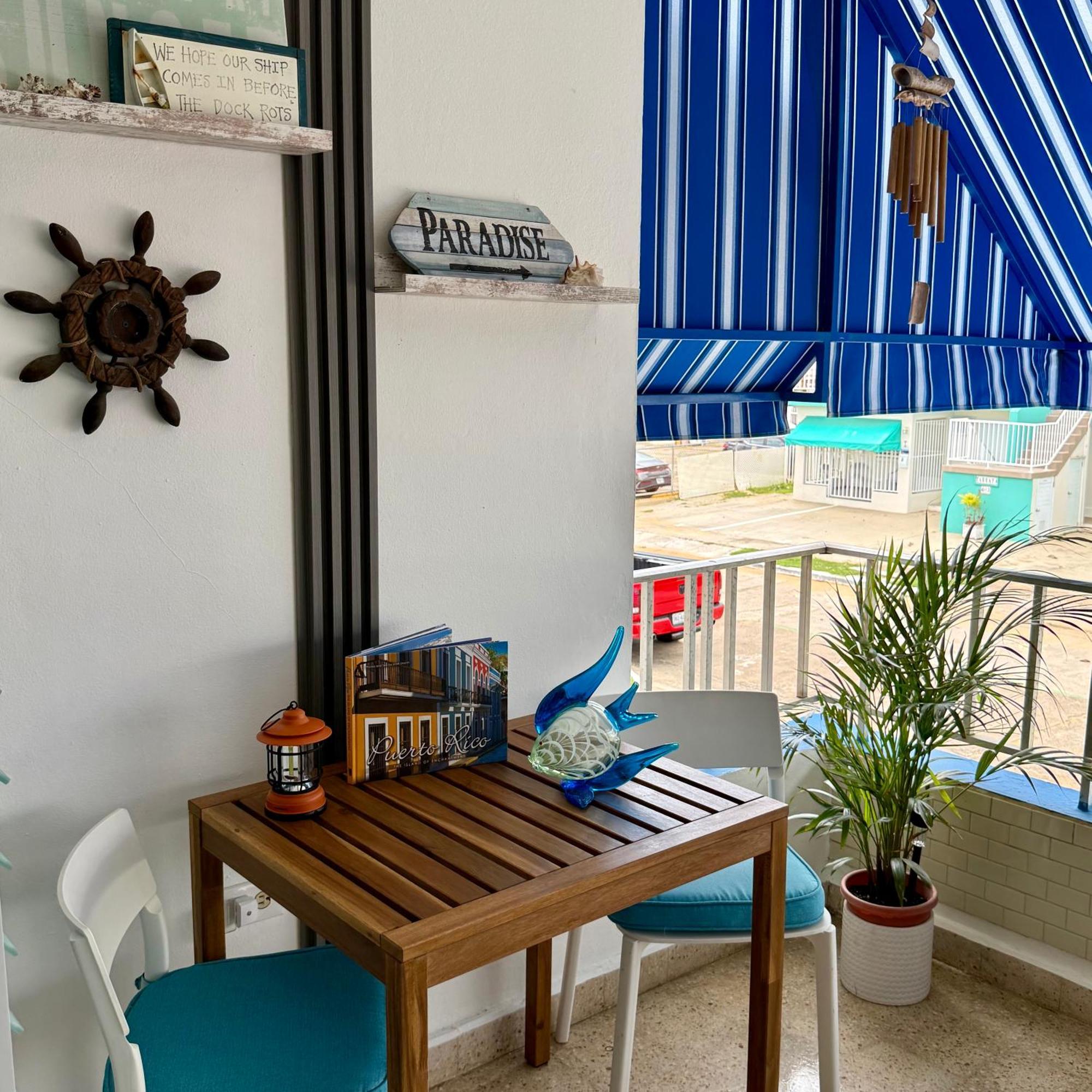 Oceanview Apartment Steps To The Beach Luquillo Eksteriør billede